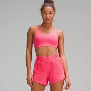 Lululemon Hotty Hot short